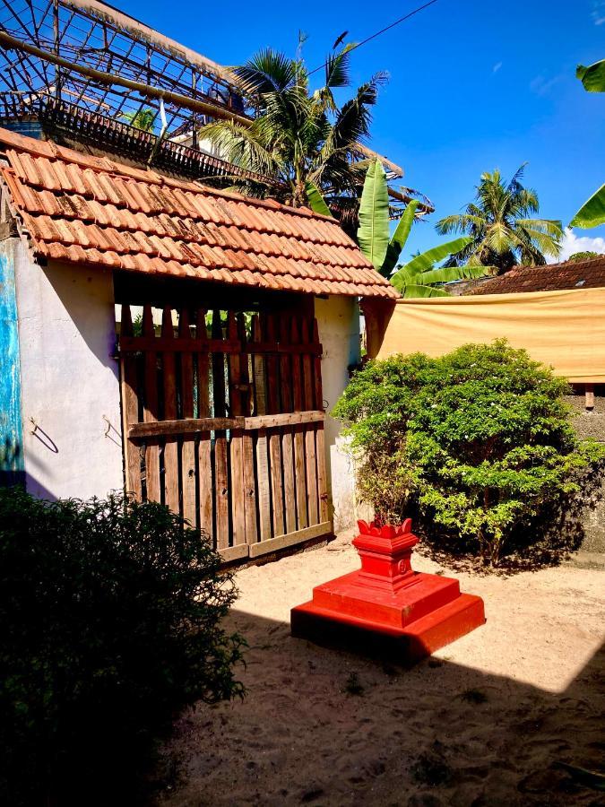 House In The Beach Alappuzha Exterior photo