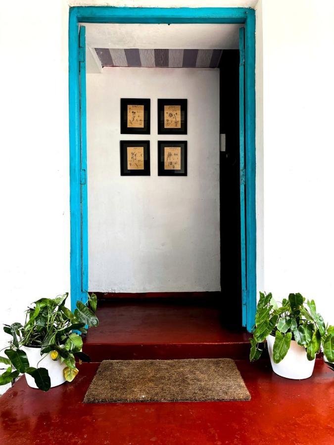 House In The Beach Alappuzha Exterior photo